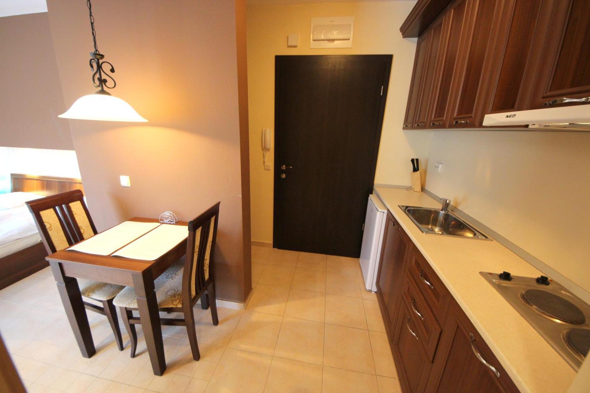 Menada Kavaci Sozopol Apartments Zimmer foto